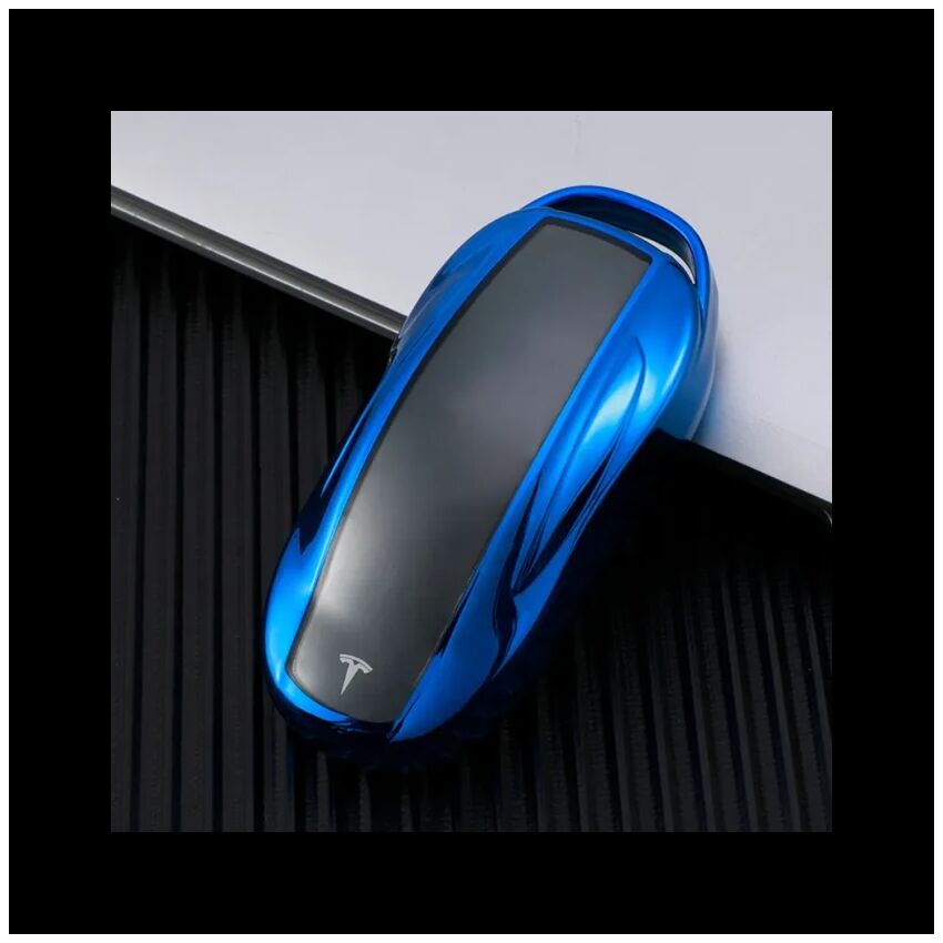 Capa TPU Tesla Três Botões Nº01