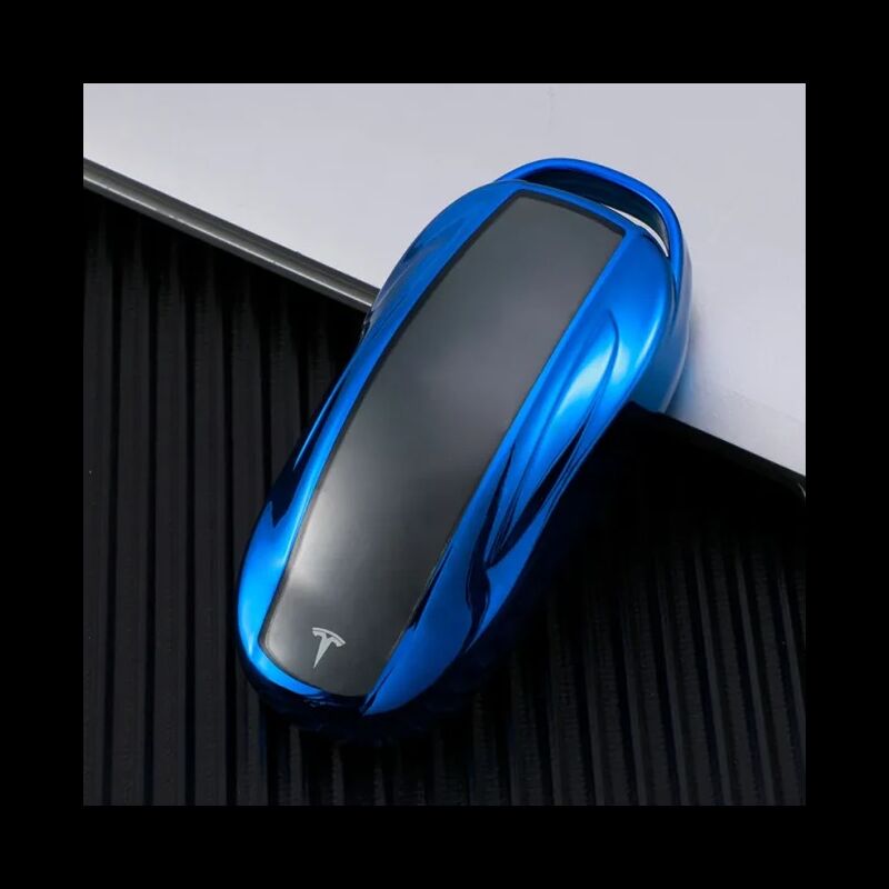 Capa TPU Tesla Três Botões Nº01