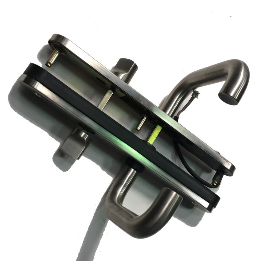 Escudo Salto I-Button RW E2021U72IM4