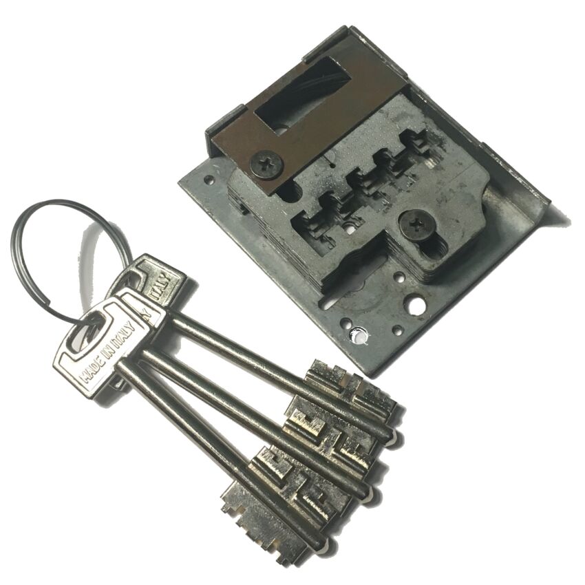 Segredo Securemme Tipo velho de chave palhetão 90DX 63D  Direito