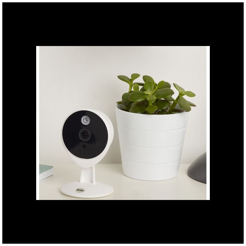Câmera IP YALE para interior 720p